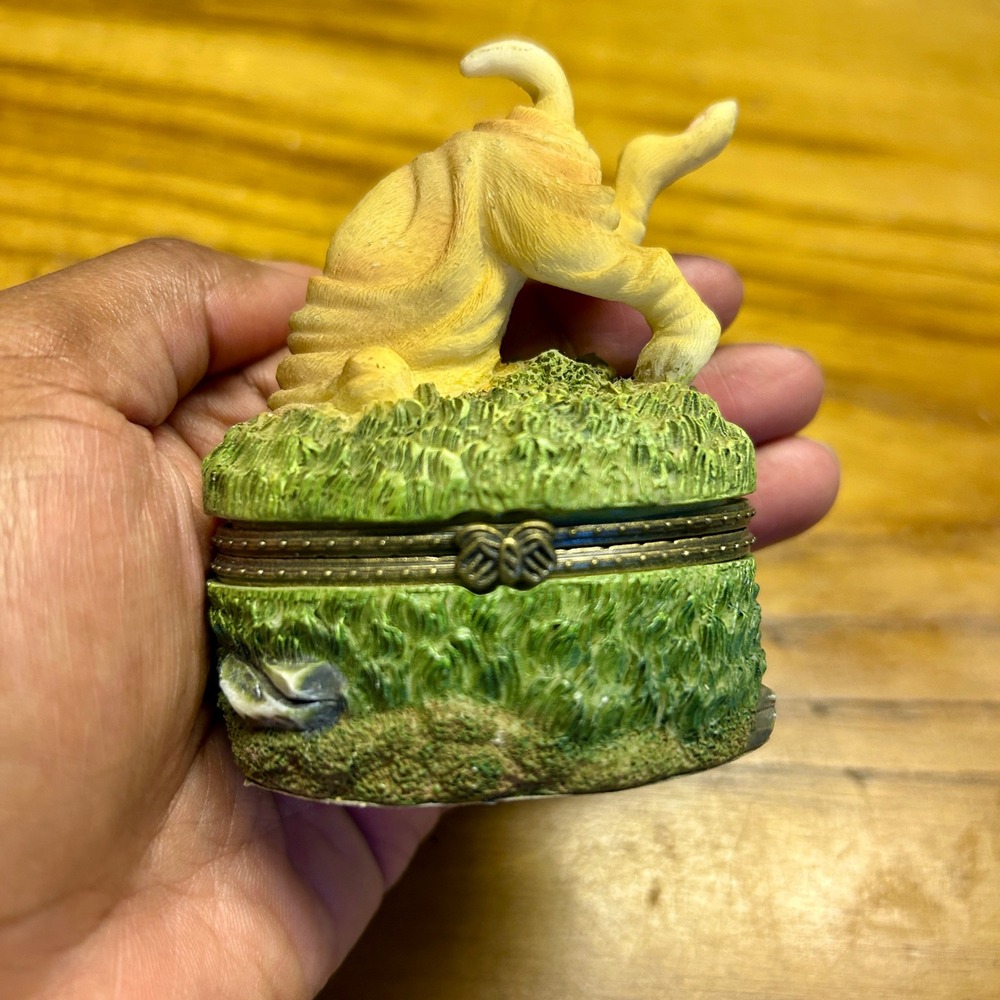 Shar Pei Trinket Box Small Grass Green Digging Dog Pup puppy
